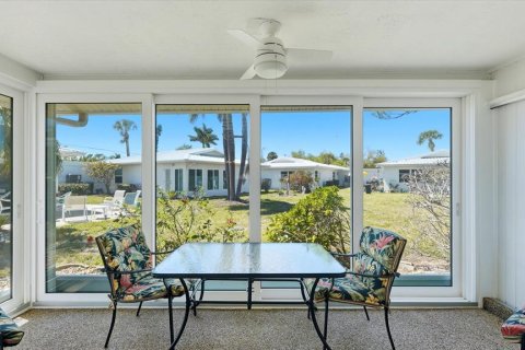 House in Nokomis, Florida 2 bedrooms, 103.68 sq.m. № 2095651 - photo 20