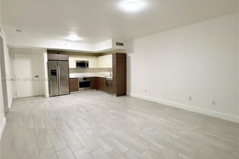 Снять в аренду кондоминиум в Майами, Флорида 1 спальня, 71.16м2, № 1999086 - фото 5