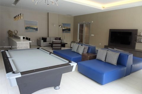 Снять в аренду кондоминиум в Майами, Флорида 1 спальня, 71.16м2, № 1999086 - фото 18