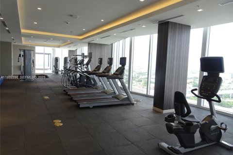 Снять в аренду кондоминиум в Майами, Флорида 1 спальня, 71.16м2, № 1999086 - фото 21