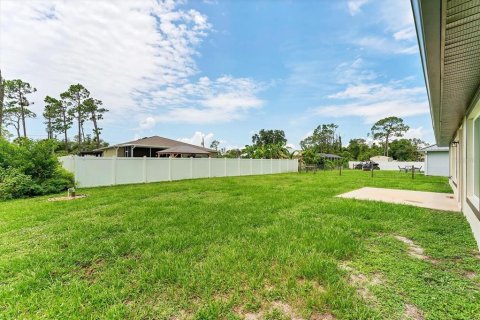 House in North Port, Florida 3 bedrooms, 152.27 sq.m. № 1806933 - photo 21