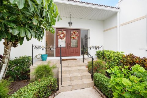Condo in Bradenton, Florida, 3 bedrooms  № 1820517 - photo 4