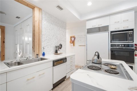 Condo in Bradenton, Florida, 3 bedrooms  № 1820517 - photo 18