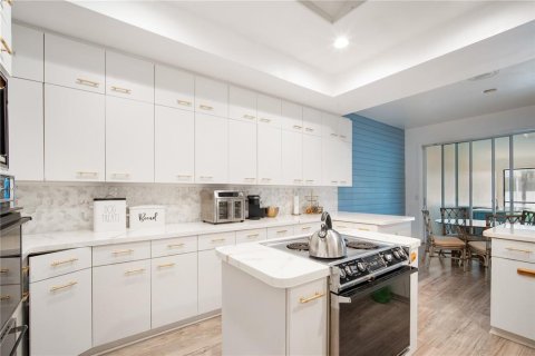 Condo in Bradenton, Florida, 3 bedrooms  № 1820517 - photo 19