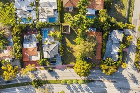 Terreno en venta en Miami Beach, Florida № 2029640 - foto 14