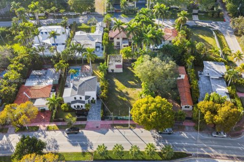 Terreno en venta en Miami Beach, Florida № 2029640 - foto 4