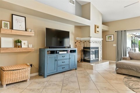 Villa ou maison à vendre à Tampa, Floride: 4 chambres, 196.4 m2 № 1909872 - photo 19