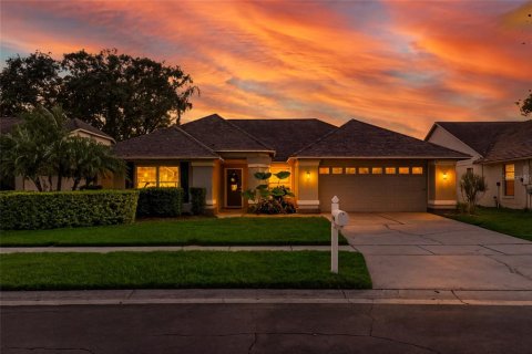 Villa ou maison à vendre à Tampa, Floride: 4 chambres, 196.4 m2 № 1909872 - photo 5