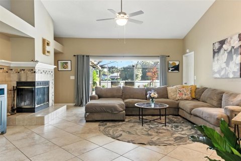 Villa ou maison à vendre à Tampa, Floride: 4 chambres, 196.4 m2 № 1909872 - photo 15
