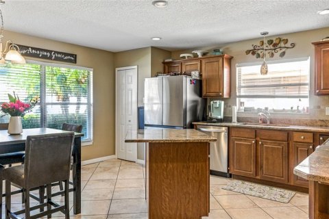 Villa ou maison à vendre à Tampa, Floride: 4 chambres, 196.4 m2 № 1909872 - photo 11