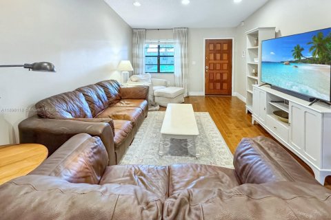 Adosado en venta en Cooper City, Florida, 3 dormitorios, 127.93 m2 № 1951771 - foto 6