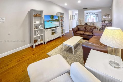 Adosado en venta en Cooper City, Florida, 3 dormitorios, 127.93 m2 № 1951771 - foto 9