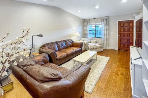 Adosado en venta en Cooper City, Florida, 3 dormitorios, 127.93 m2 № 1951771 - foto 7