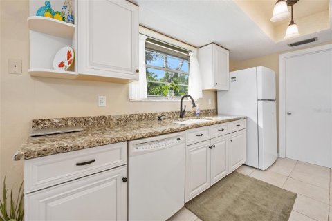 Villa ou maison à vendre à Ormond Beach, Floride: 3 chambres, 139.82 m2 № 1918337 - photo 12
