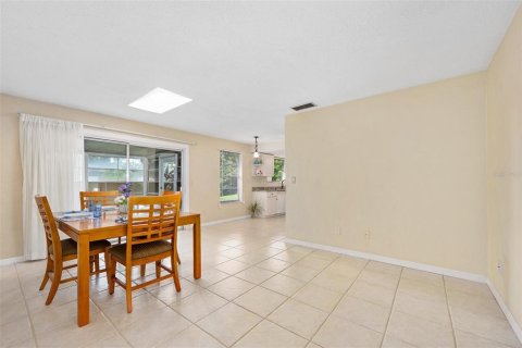 Villa ou maison à vendre à Ormond Beach, Floride: 3 chambres, 139.82 m2 № 1918337 - photo 15