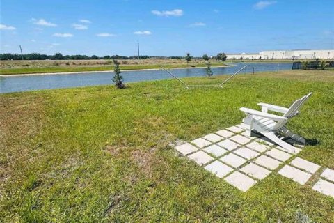 Casa en alquiler en Palm Bay, Florida, 4 dormitorios, 170.01 m2 № 1911884 - foto 14