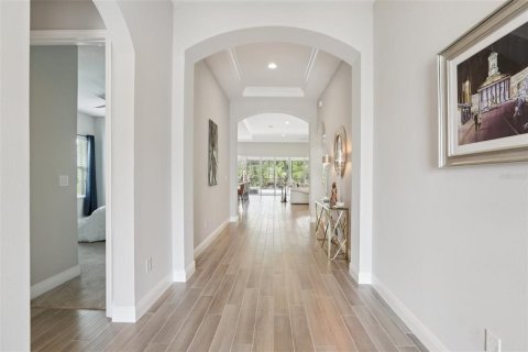 House in Apollo Beach, Florida 5 bedrooms, 298.87 sq.m. № 1826123 - photo 7
