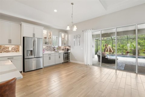 House in Apollo Beach, Florida 5 bedrooms, 298.87 sq.m. № 1826123 - photo 14