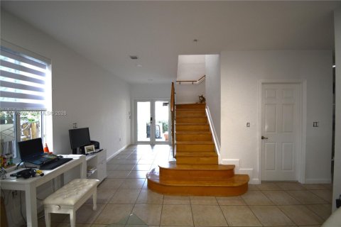 Villa ou maison à louer à Doral, Floride: 4 chambres, 195.56 m2 № 2393059 - photo 20