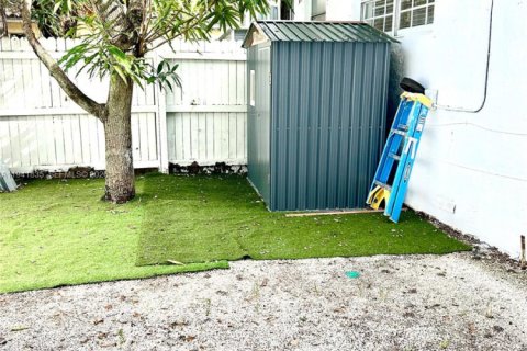 Casa en alquiler en Miami, Florida, 2 dormitorios, 133.78 m2 № 2054860 - foto 8