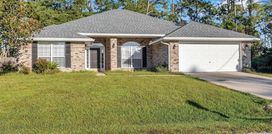 House in Palm Coast, Florida 4 bedrooms, 214.33 sq.m. № 1914277