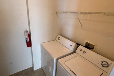 Condominio en venta en Orlando, Florida, 2 dormitorios, 116.13 m2 № 2102110 - foto 12