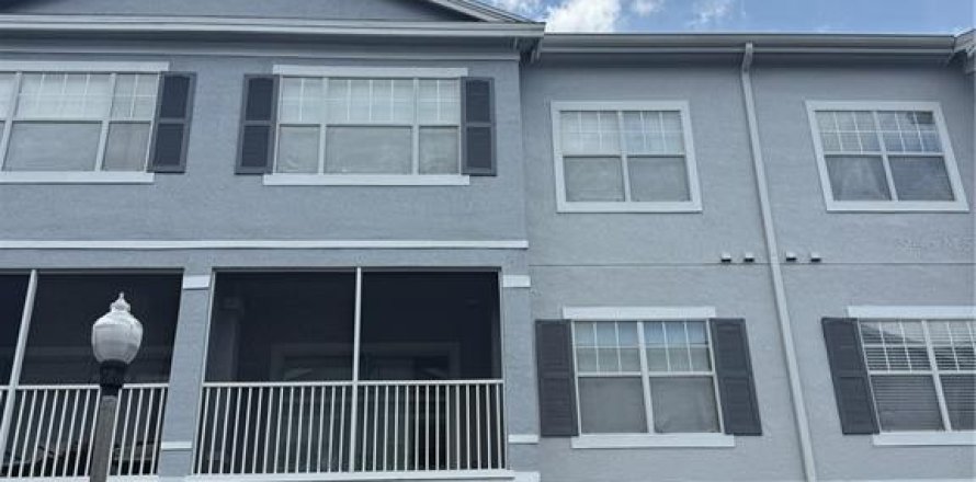 Condominio en Orlando, Florida, 2 dormitorios № 2102110
