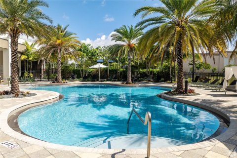 Apartment in Miami Gardens, Florida 3 bedrooms, 104.7 sq.m. № 1892486 - photo 4