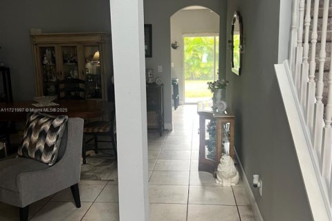 Villa ou maison à vendre à St. Lucie, Floride: 3 chambres, 205.31 m2 № 1959919 - photo 8