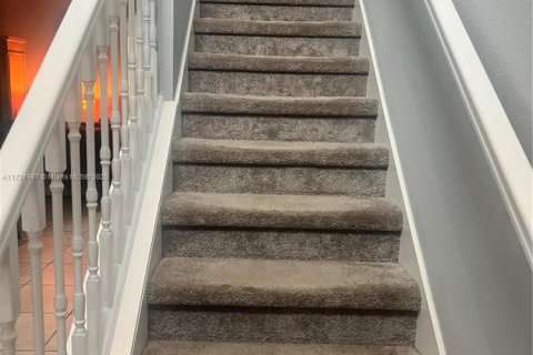 Villa ou maison à vendre à St. Lucie, Floride: 3 chambres, 205.31 m2 № 1959919 - photo 9