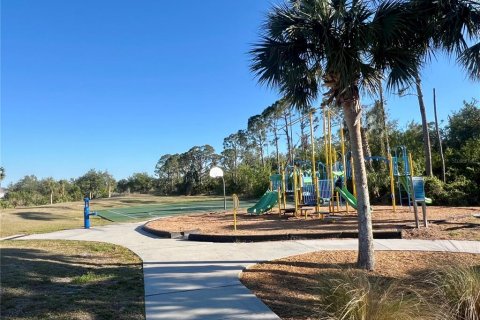 Terreno en venta en Port Charlotte, Florida № 2162111 - foto 15