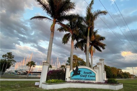 Terreno en venta en Port Charlotte, Florida № 2162111 - foto 5