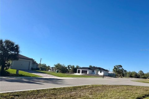 Terreno en venta en Port Charlotte, Florida № 2162111 - foto 7