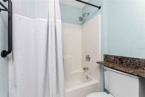 House in Port Charlotte, Florida 3 bedrooms, 130.71 sq.m. № 1902407 - photo 23