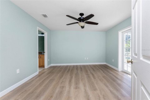 House in Port Charlotte, Florida 3 bedrooms, 130.71 sq.m. № 1902407 - photo 25