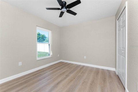 House in Port Charlotte, Florida 3 bedrooms, 130.71 sq.m. № 1902407 - photo 21
