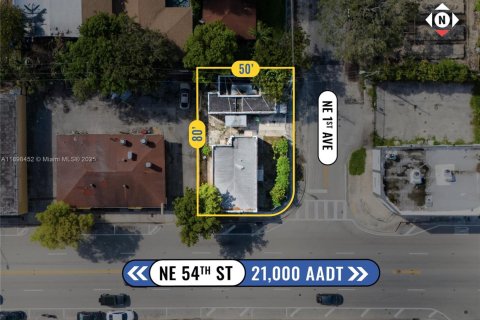 Commercial property in Miami, Florida № 1951355 - photo 5