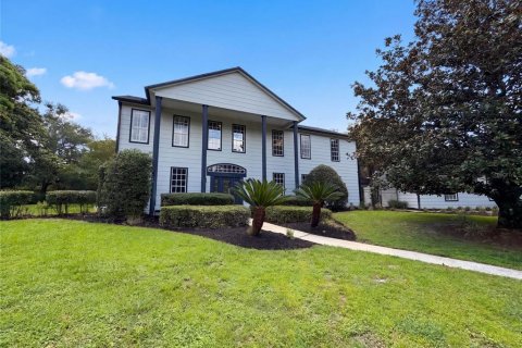 Villa ou maison à Winter Park, Floride 5 chambres, 305.09 m2 № 2306495