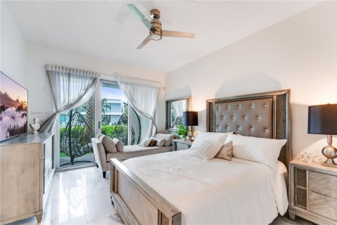 Touwnhouse à vendre à Lauderdale-by-the-Sea, Floride: 4 chambres, 280.94 m2 № 2181765 - photo 11