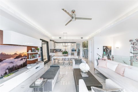 Touwnhouse à vendre à Lauderdale-by-the-Sea, Floride: 4 chambres, 280.94 m2 № 2181765 - photo 17