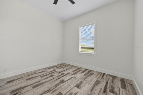 House in Punta Gorda, Florida 3 bedrooms, 215.63 sq.m. № 1793143 - photo 11