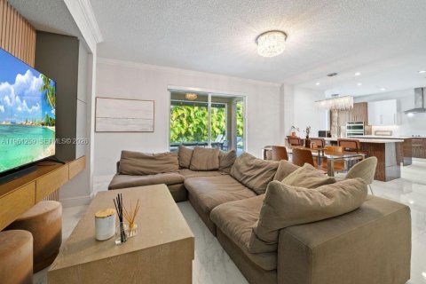 Купить виллу или дом в Уэстон, Флорида 5 спален, 285.95м2, № 2080800 - фото 8
