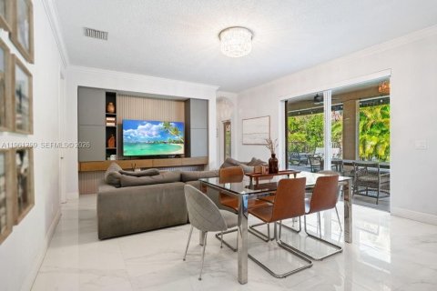 Купить виллу или дом в Уэстон, Флорида 5 спален, 285.95м2, № 2080800 - фото 7