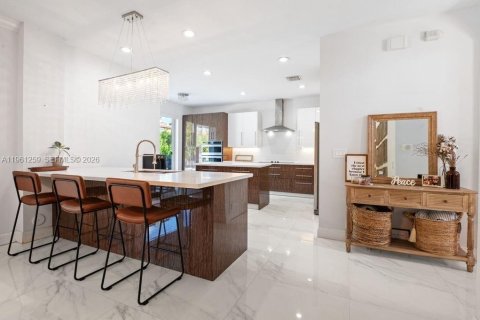 Купить виллу или дом в Уэстон, Флорида 5 спален, 285.95м2, № 2080800 - фото 6