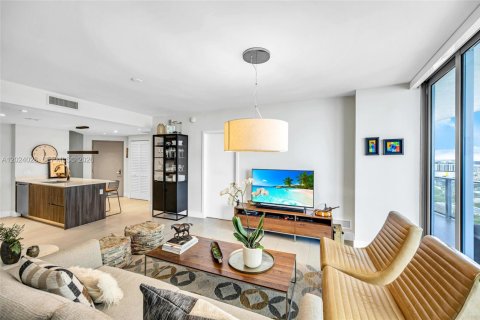 Condominio en venta en Miami, Florida, 2 dormitorios, 107.86 m2 № 2087801 - foto 6