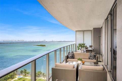 Condominio en venta en Miami, Florida, 2 dormitorios, 107.86 m2 № 2087801 - foto 9