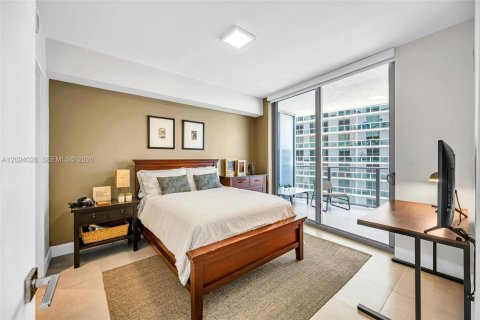 Condominio en venta en Miami, Florida, 2 dormitorios, 107.86 m2 № 2087801 - foto 17