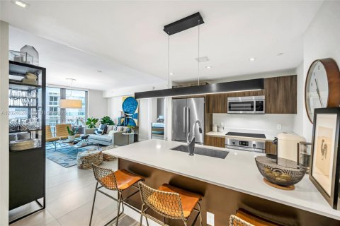 Condominio en venta en Miami, Florida, 2 dormitorios, 107.86 m2 № 2087801 - foto 3