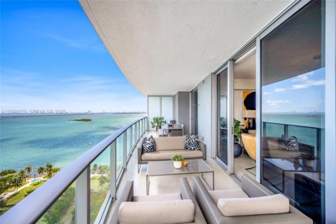 Condominio en venta en Miami, Florida, 2 dormitorios, 107.86 m2 № 2087801 - foto 2