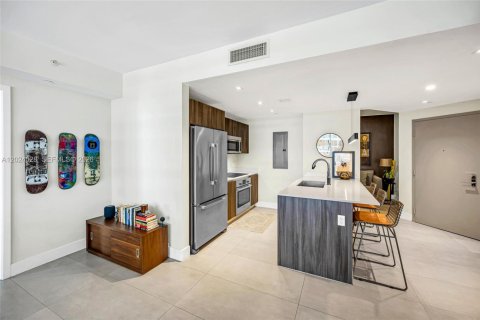 Condominio en venta en Miami, Florida, 2 dormitorios, 107.86 m2 № 2087801 - foto 12